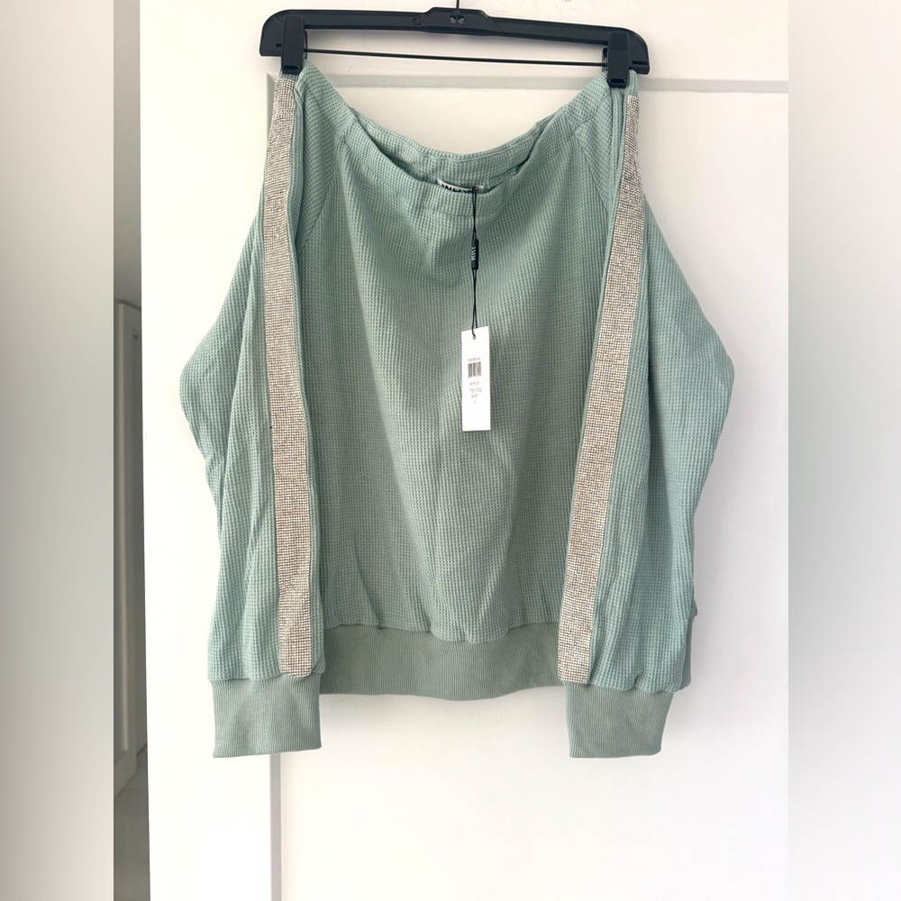 WHY Dress long sleeves off-shoulder top. New with tag. Size L. Color Pistachio